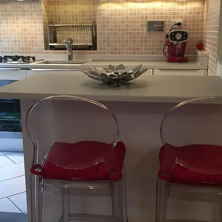 Notting Hill Apartment *
